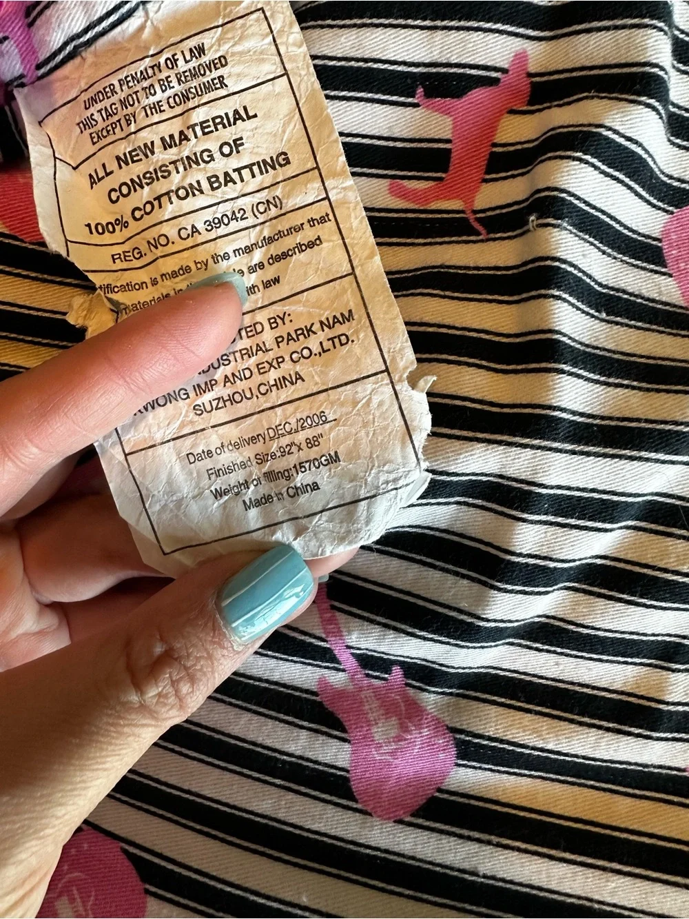 PINK Victoria's Secret Black & White Striped Comforter - Dogs & Guitars
